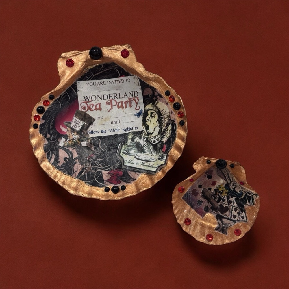 Wonderland Tea Party Decorative Set